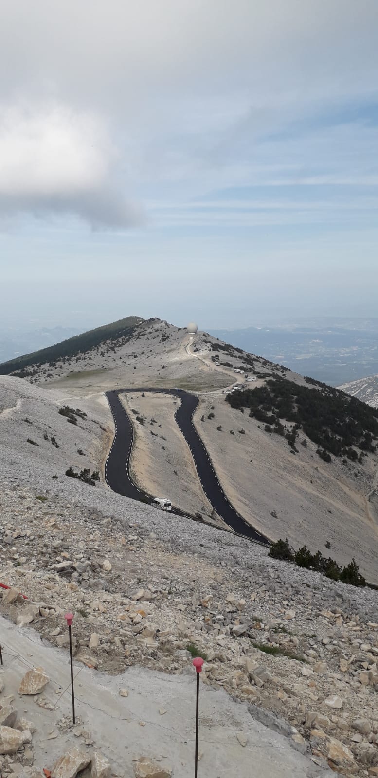 "Autour du mont Ventoux" - 6 circuits pour 448 Kms, 9463 ml dénivelé, 24 cols dont à 3 reprises le sommet du Ventoux à 1910 ml. Partie 1 - Au sommet du Ventoux