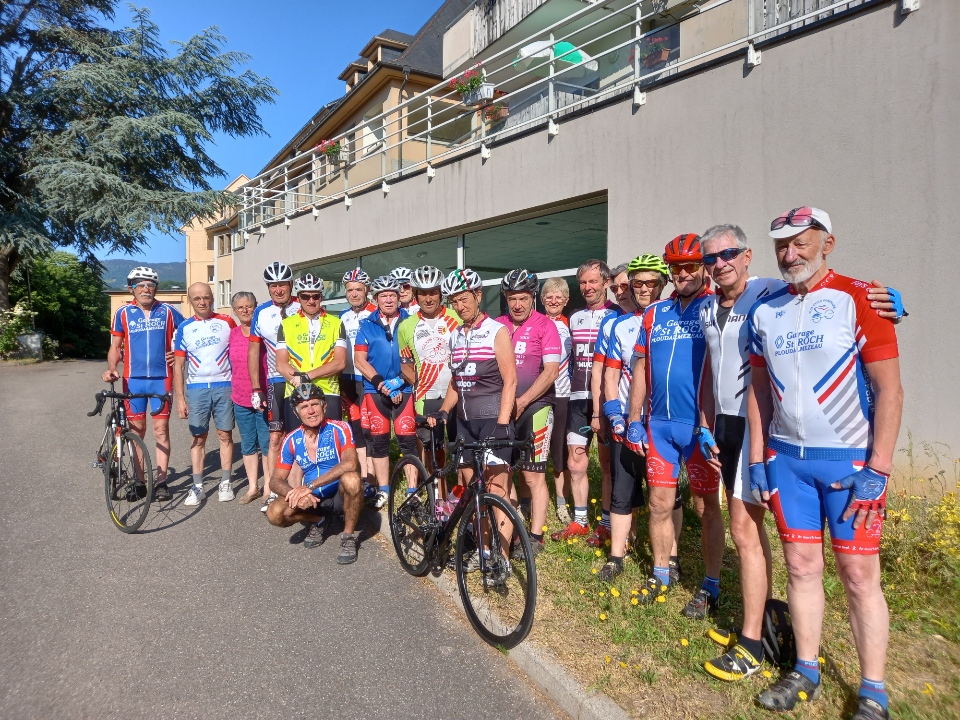 Semaine montagne en Alsace, un super moment pour les cyclos avec près de 400 Km parcourus pour plus de 6000 ml de dénivelé .